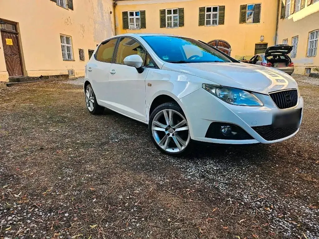 Gebraucht Seat Ibiza 85 PS (62 kW) 2009 Weiß Kleinwagen