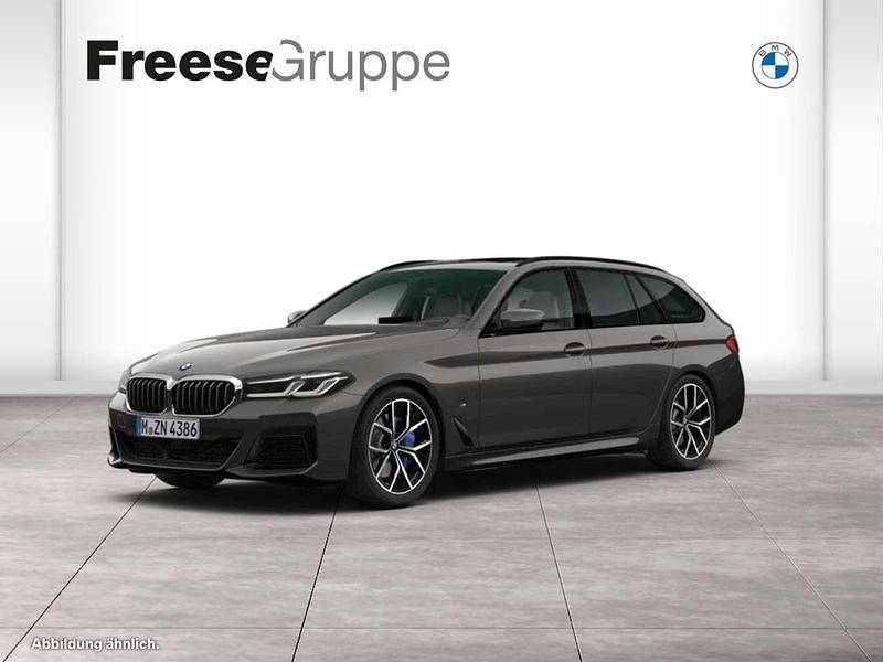 Sophistograu brillanteffekt me Gebraucht 2022 BMW 540 Performance Kombi | 47.990 € (Fairer Preis) - Bild 1/4