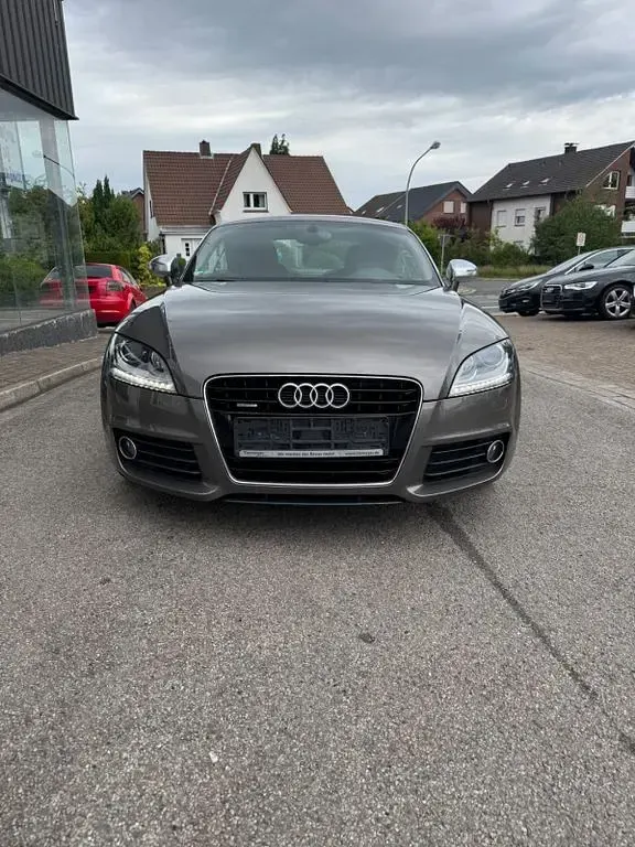 Gebraucht Audi TT Sport 194 PS (142 kW) 2013 Grau Coupé