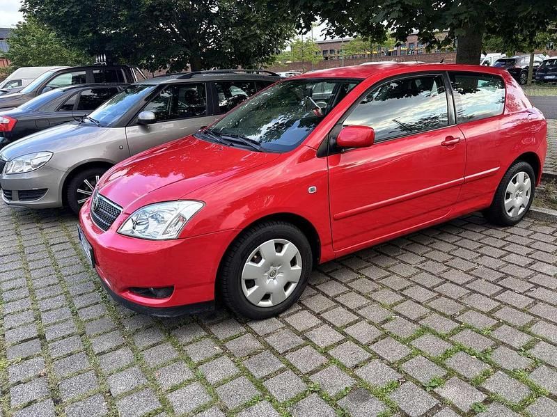 Rot Gebraucht 2003 Toyota Corolla Sol Kleinwagen | 5.200 € - Bild 1/4