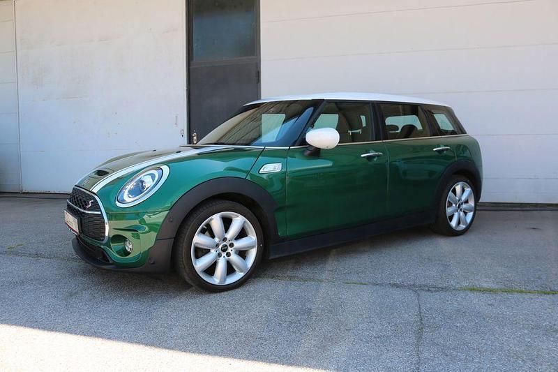 Grün Gebraucht 2020 Mini Cooper S Clubman Kombi | 22.990 € (Fairer Preis) - Bild 1/4