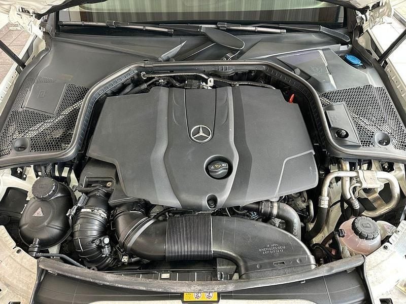 Gebraucht Mercedes C220 170 PS (125 kW) 2016 Weiß Kombi