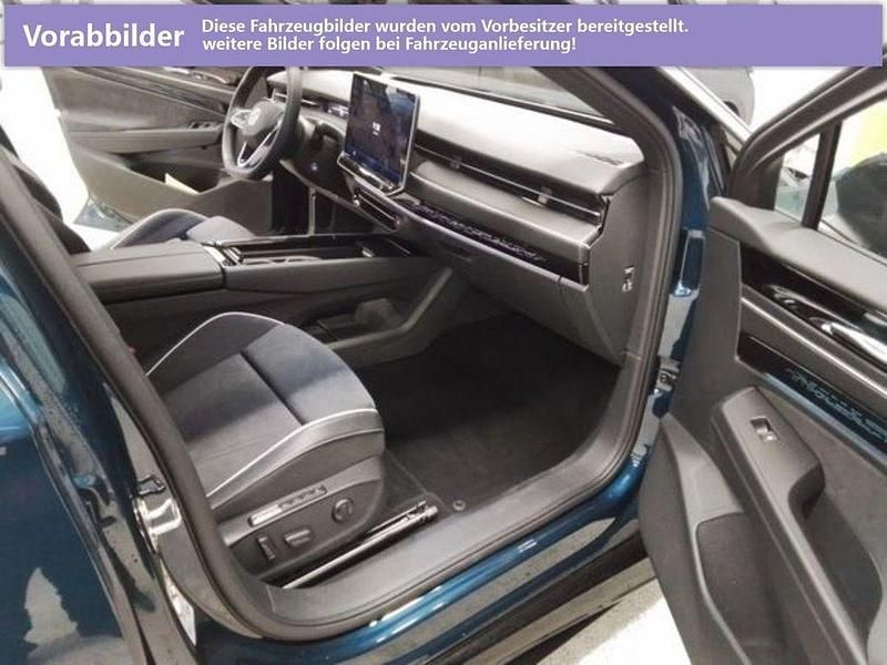 Gebraucht VW ID.7 Pro 210 kW (286 PS) 2025 Aquamarinblau (blue), metallic Kombi