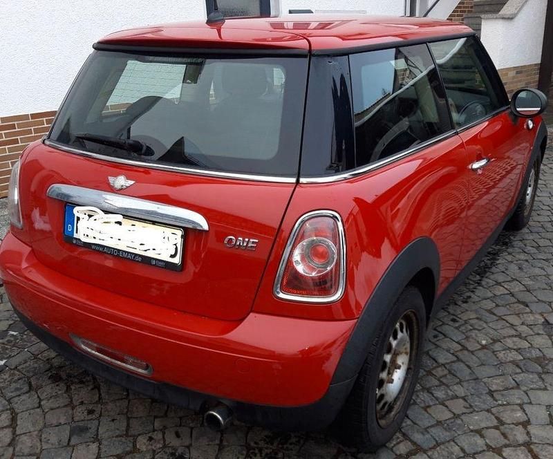 Gebraucht Mini ONE 98 PS (72 kW) 2012 Rot Kleinwagen