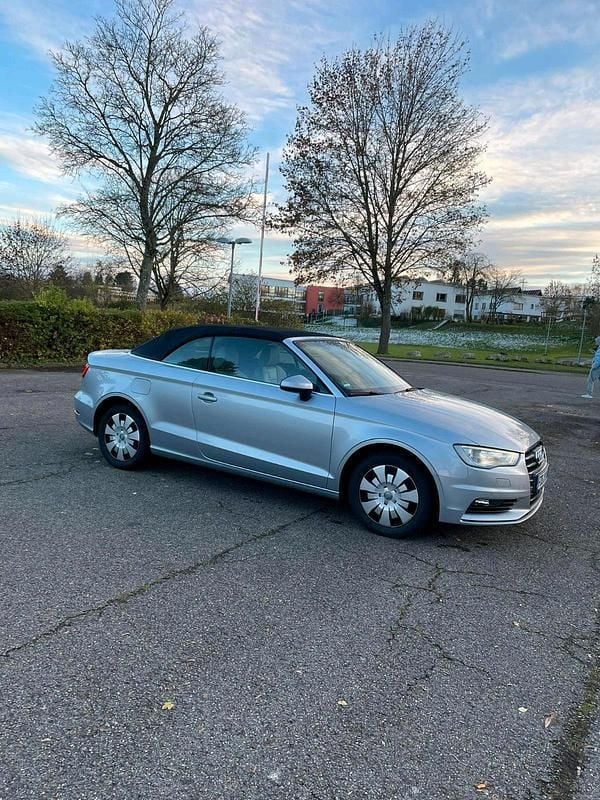 Grau Gebraucht 2016 Audi A3 Cabriolet Ambiente Cabrio | 13.450 € (Guter Preis) - Bild 1/4