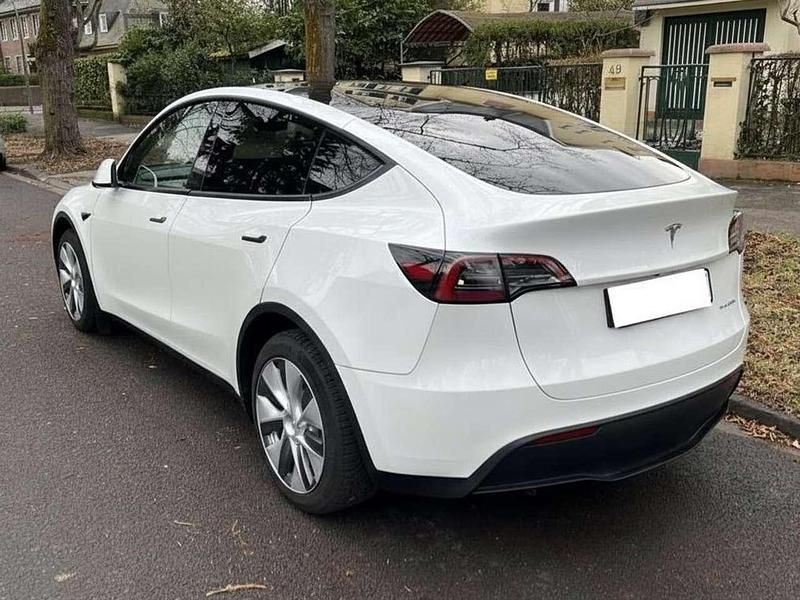 Gebraucht Tesla Model Y 378 kW (514 PS) 2023 Weiß SUV