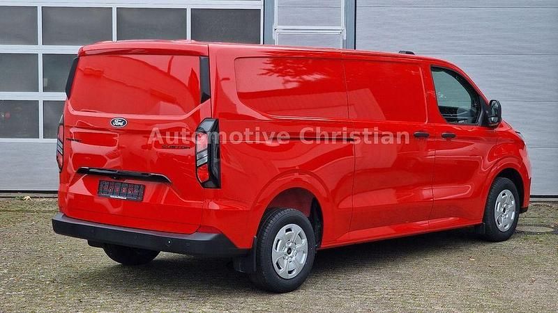Neu Ford Transit Custom Trend 136 PS (100 kW) 2026 Rot Van / Kleinbus