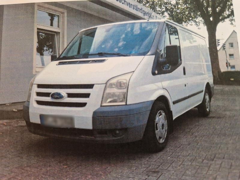 Weiß Gebraucht 2012 Ford Transit Van / Kleinbus | 8.999 € (Teuer) - Bild 1/4
