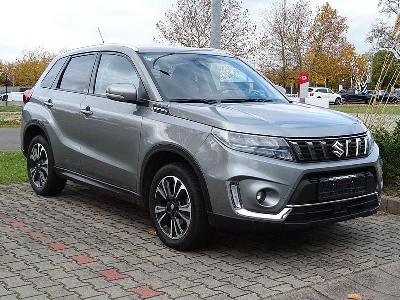 Gold Gebraucht 2021 Suzuki Vitara SUV | 16.990 € (Fairer Preis) - Bild 1/4