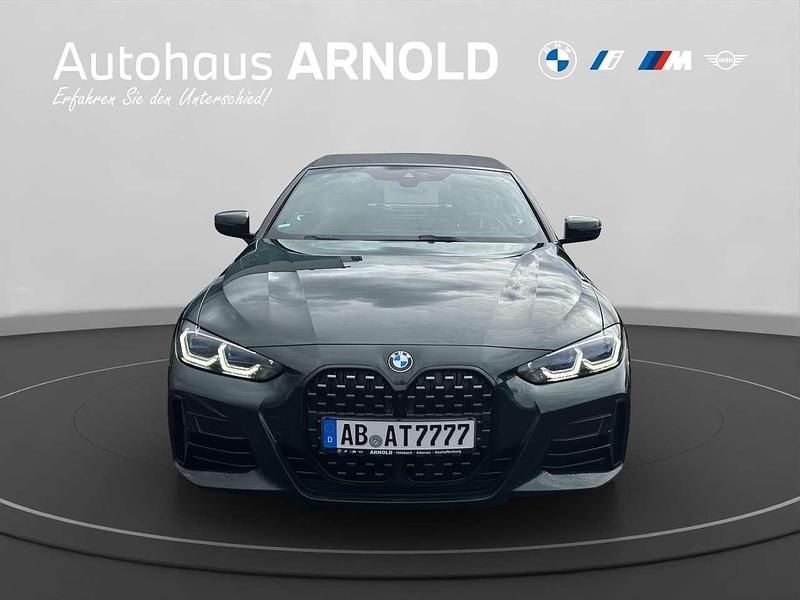 Gebraucht BMW 440 340 PS (250 kW) 2024 Sanremo green Cabrio