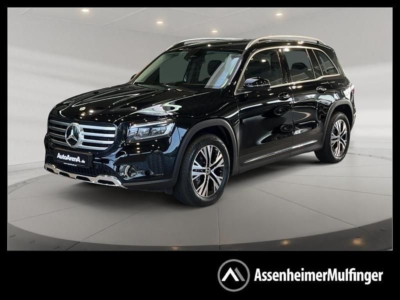 Nachtschwarz Gebraucht 2024 Mercedes GLB180 Progressive SUV | 37.437 € (Guter Preis) - Bild 1/4