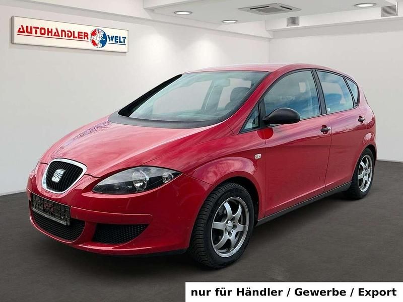 Gebraucht Seat Altea Fresh 105 PS (77 kW) 2006 Rot Van / Kleinbus