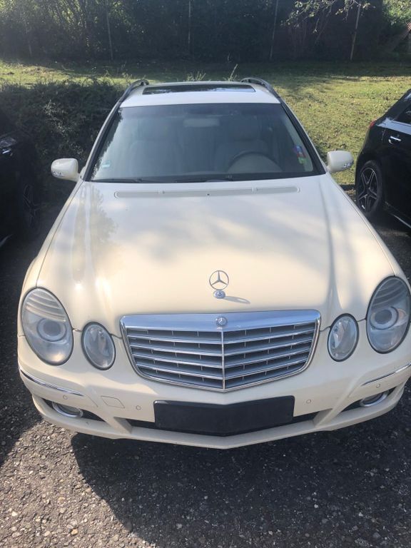 Gebraucht 2006 Mercedes E220 Kombi | 999 € (Superpreis) - Bild 1/4