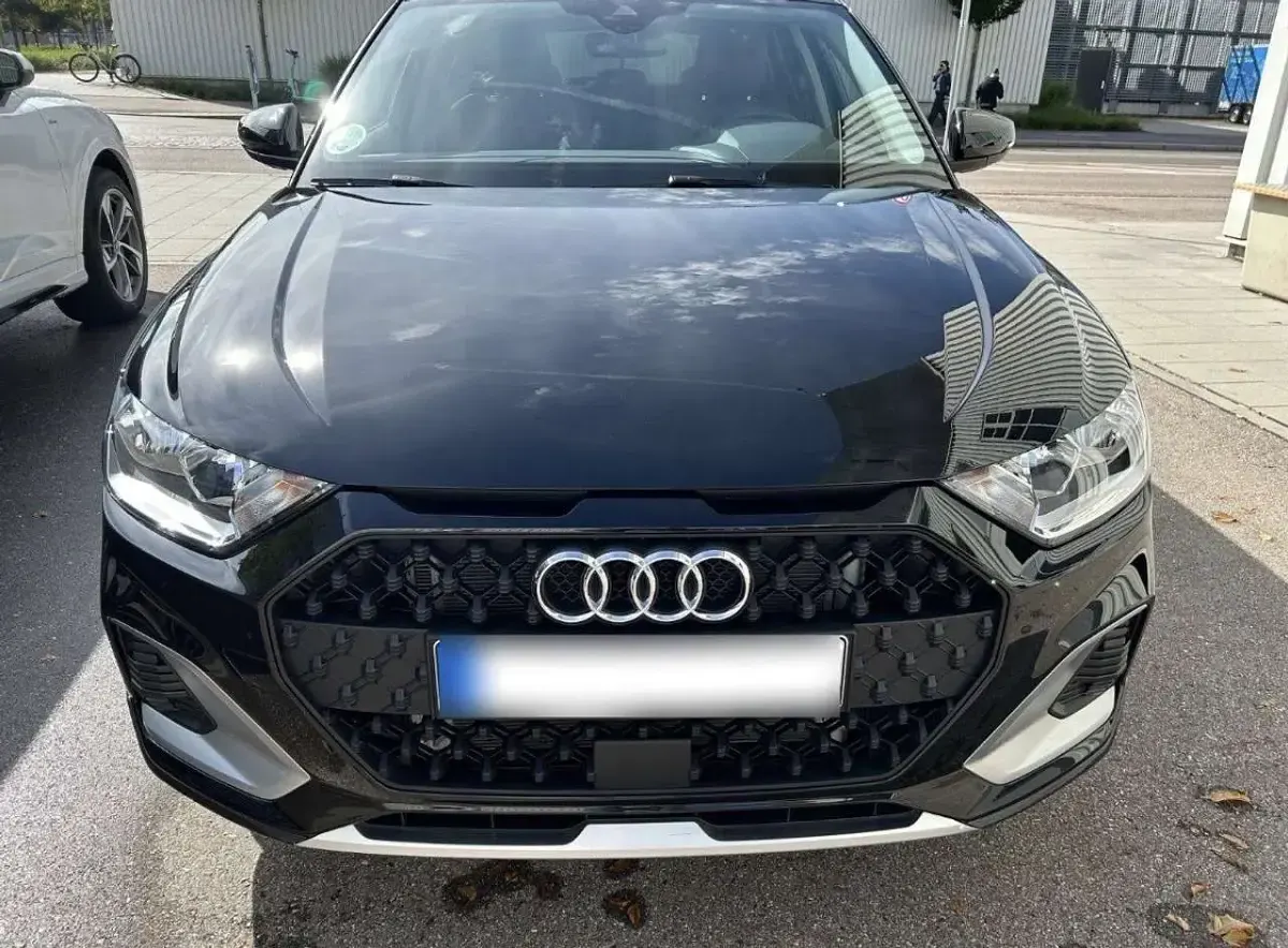 Gebraucht Audi A1 150 PS (110 kW) 2024 Schwarz SUV