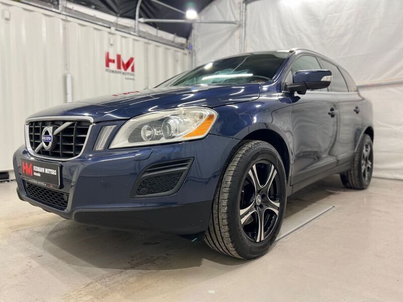 Blau Gebraucht 2013 Volvo XC60 Kinetic SUV | 7.890 € - Bild 1/4