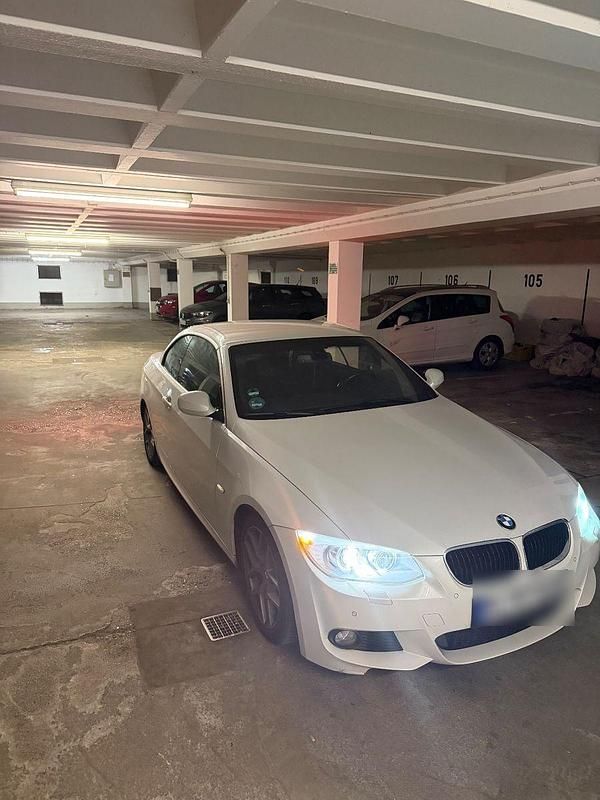 Gebraucht BMW 335 Cabriolet M Performance 326 PS (239 kW) 2011 Weiß Cabrio