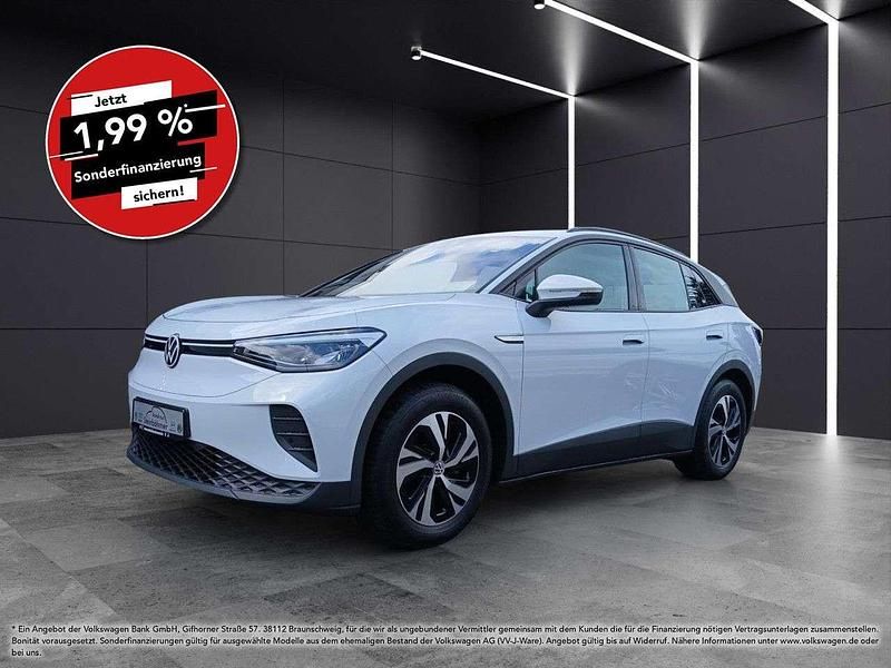 Gletscherweiss (weiß) Gebraucht 2021 VW ID.4 Pure SUV | 23.345 € (Etwas zu teuer) - Bild 1/4