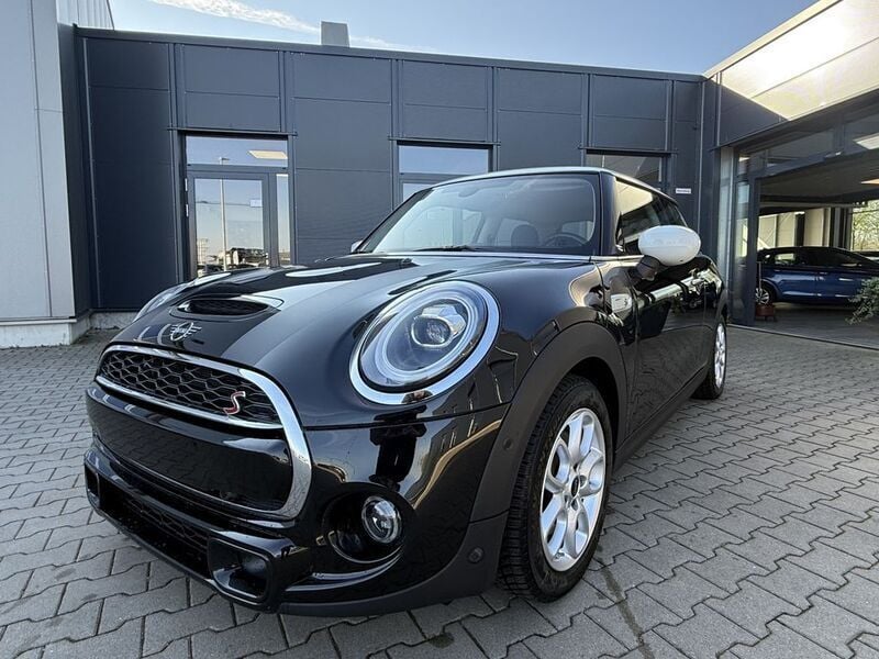 Midnightblackmet. Gebraucht 2020 Mini Cooper S Business Kleinwagen | 23.490 € (Etwas zu teuer) - Bild 1/4