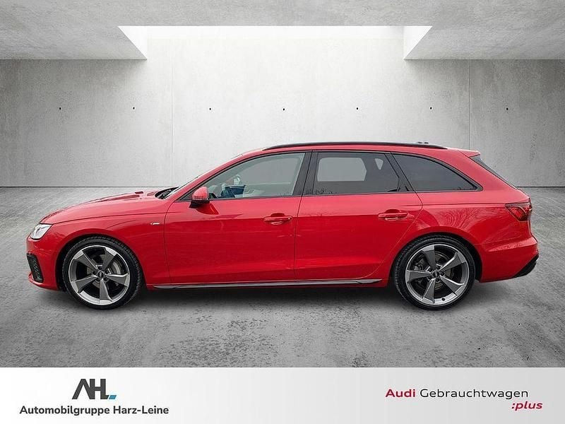 Gebraucht Audi A4 Competition 204 PS (150 kW) 2022 Rot Kombi