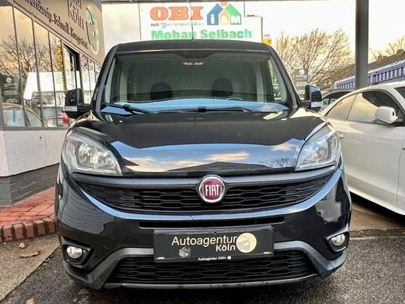 Gebraucht Fiat Doblò 88 PS (64 kW) 2015 Schwarz Van / Kleinbus