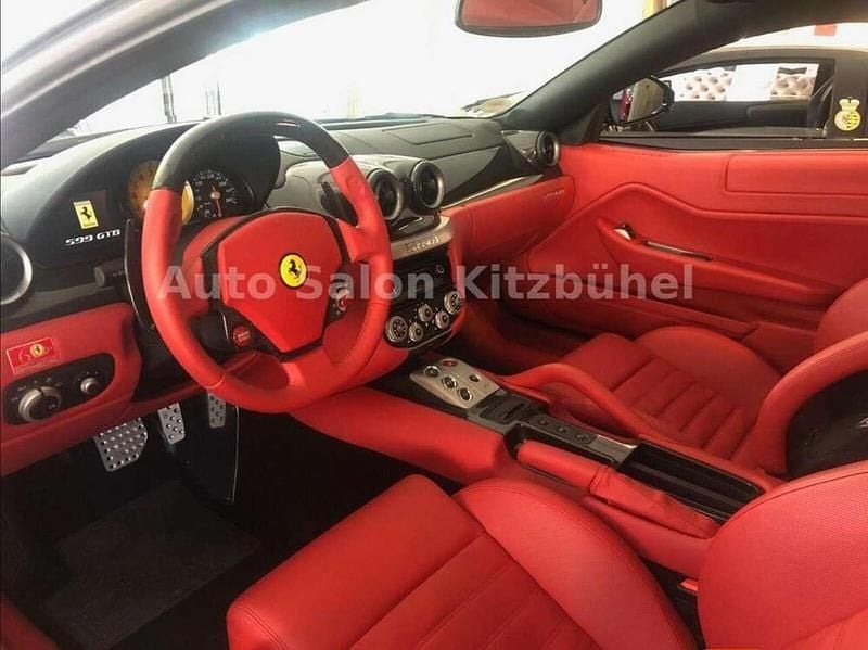 Second-hand Ferrari 599 620 CP (456 kW) 2007 Negru Coupe