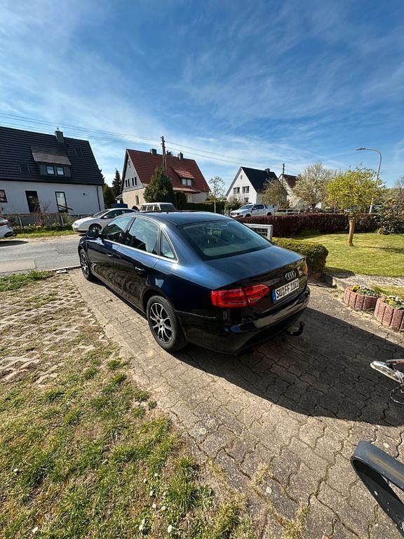 Gebraucht Audi A4 160 PS (117 kW) 2008 Blau Limousine