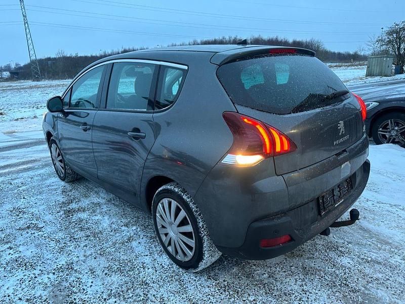 Gebraucht Peugeot 3008 Active 114 PS (83 kW) 2014 Grau Kombi