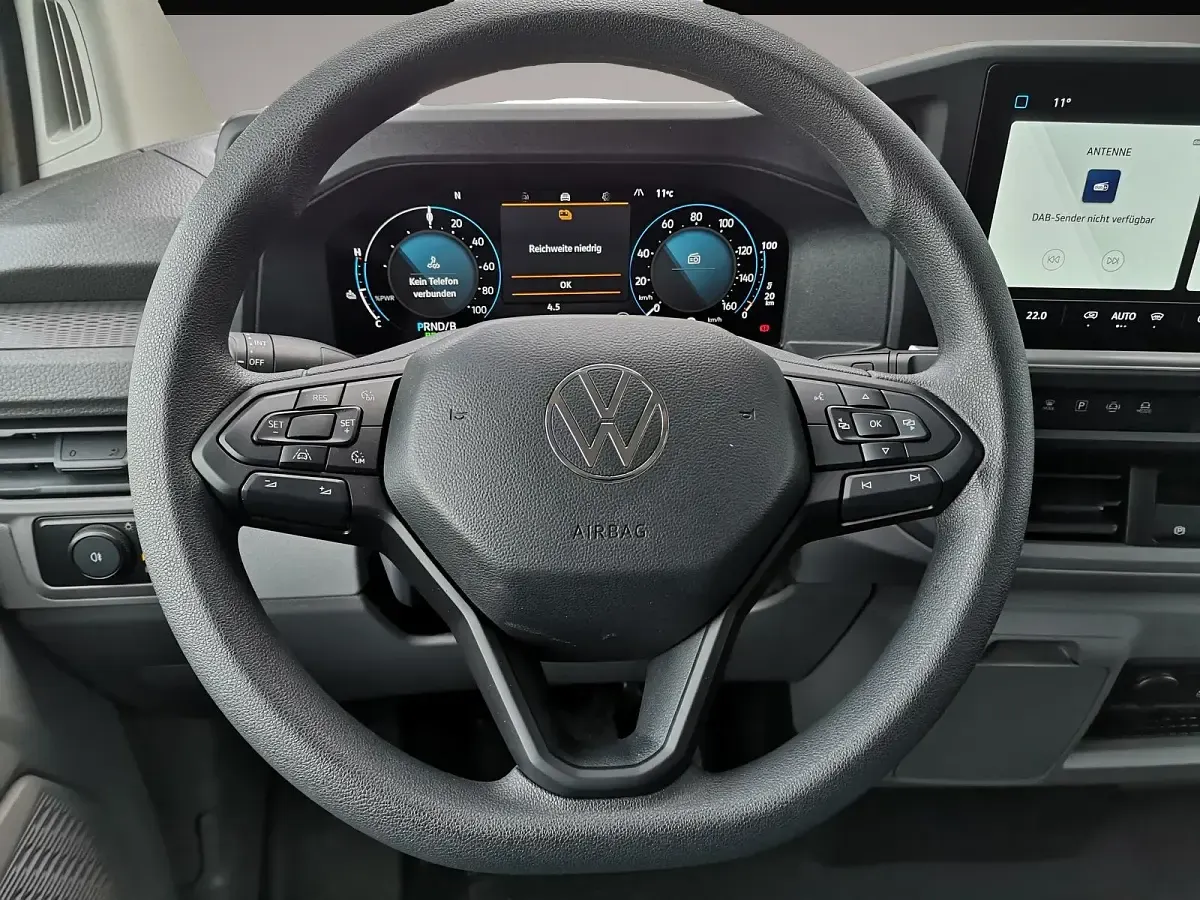 Neu VW T7 100 kW (136 PS) 2026 Grau Van