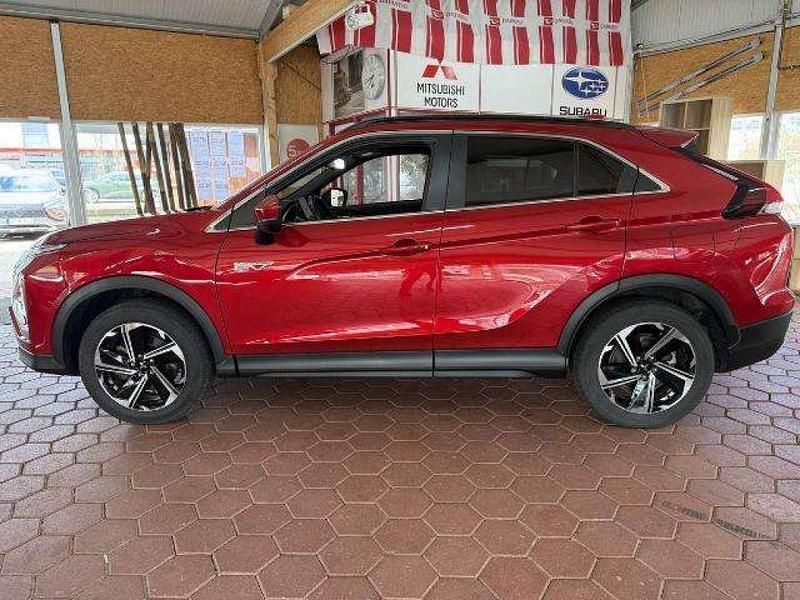 Gebraucht Mitsubishi Eclipse Cross Plus 188 PS (138 kW) 2022 Dynamicrot (metallic) SUV
