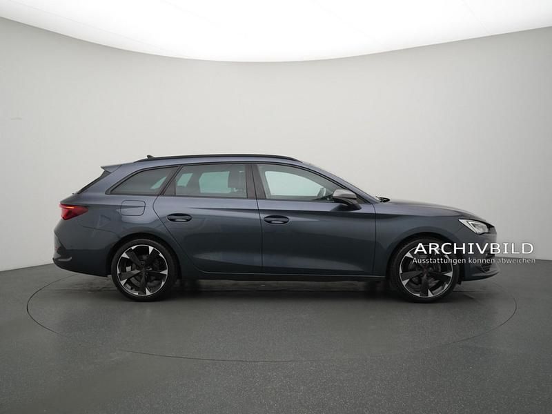 Second-hand Cupra Leon 150 CP (110 kW) 2024 Gri Break