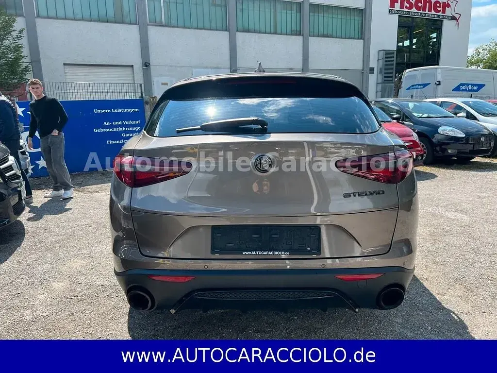 Gebraucht Alfa Romeo Stelvio Super 510 PS (375 kW) 2017 Grau SUV