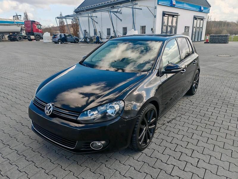 Gebraucht VW Golf VI 120 PS (88 kW) 2010 Schwarz Kleinwagen