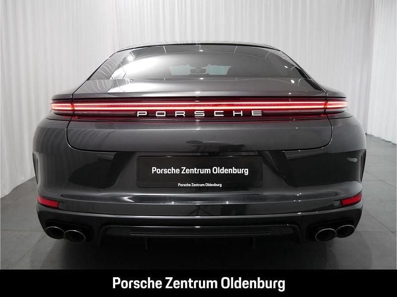 Neu Porsche Panamera 4 470 PS (345 kW) 2026 Silber Limousine