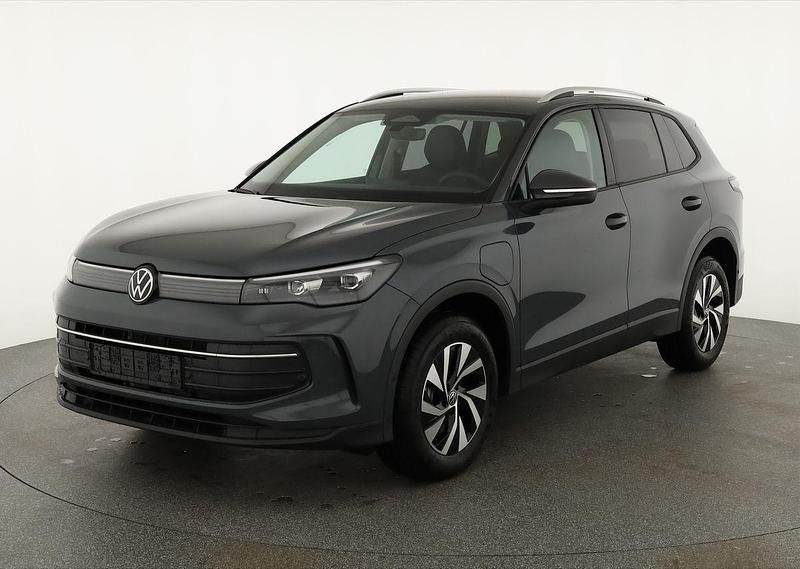 Gebraucht VW Tiguan Life 204 PS (150 kW) 2025 SUV