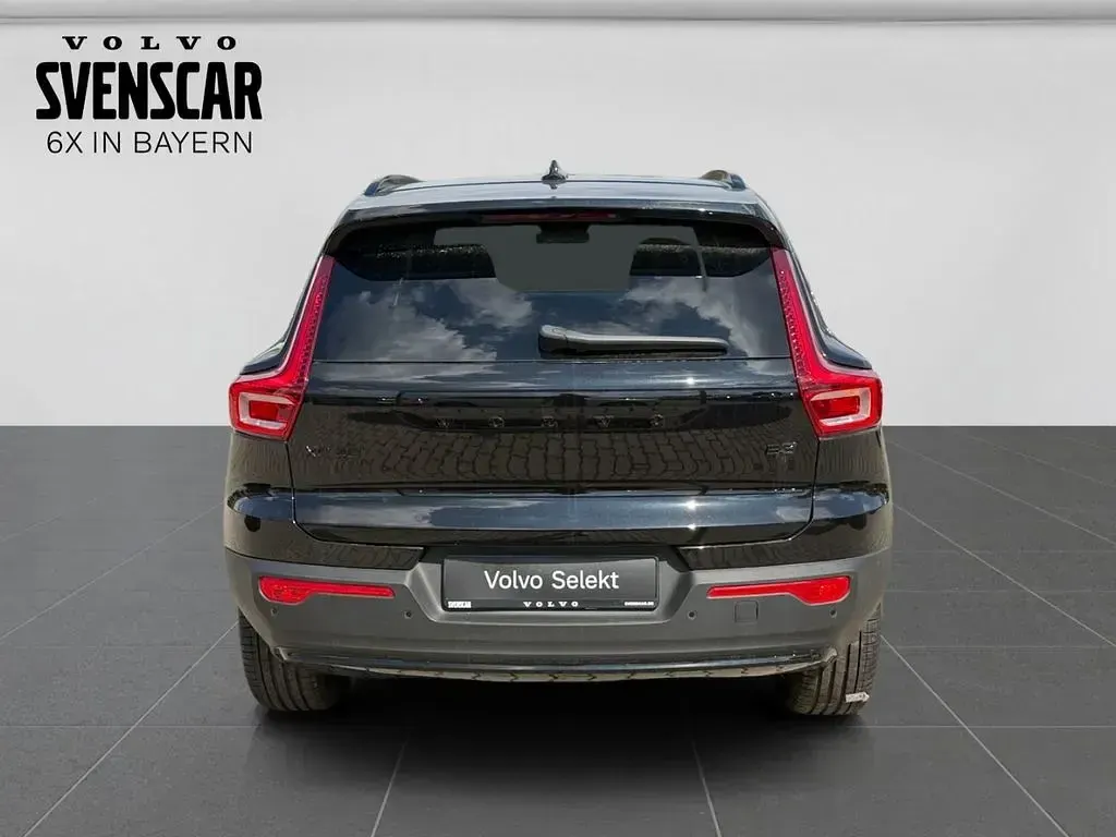 Gebraucht Volvo XC40 Plus 163 PS (119 kW) 2025 Schwarz SUV