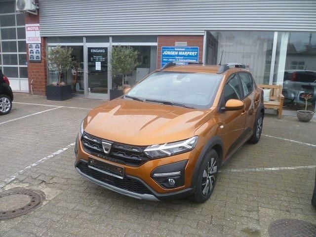 Gebraucht Dacia Sandero Stepway 91 PS (66 kW) 2021 Orange SUV