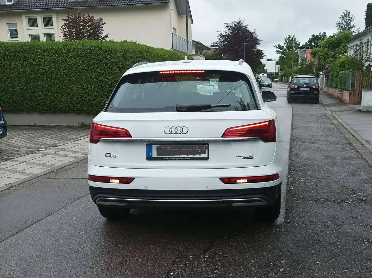 Gebraucht Audi Q5 204 PS (150 kW) 2024 Weiß SUV
