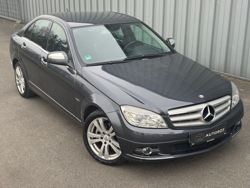 Tenoritgrau metalliclack Gebraucht 2008 Mercedes C200 Avantgarde Limousine | 7.499 € (Fairer Preis) - Bild 1/4