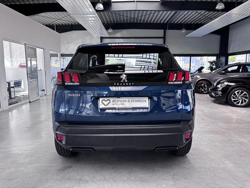 Gebraucht Peugeot 3008 Active 131 PS (96 kW) 2023 Blau (metallic) SUV