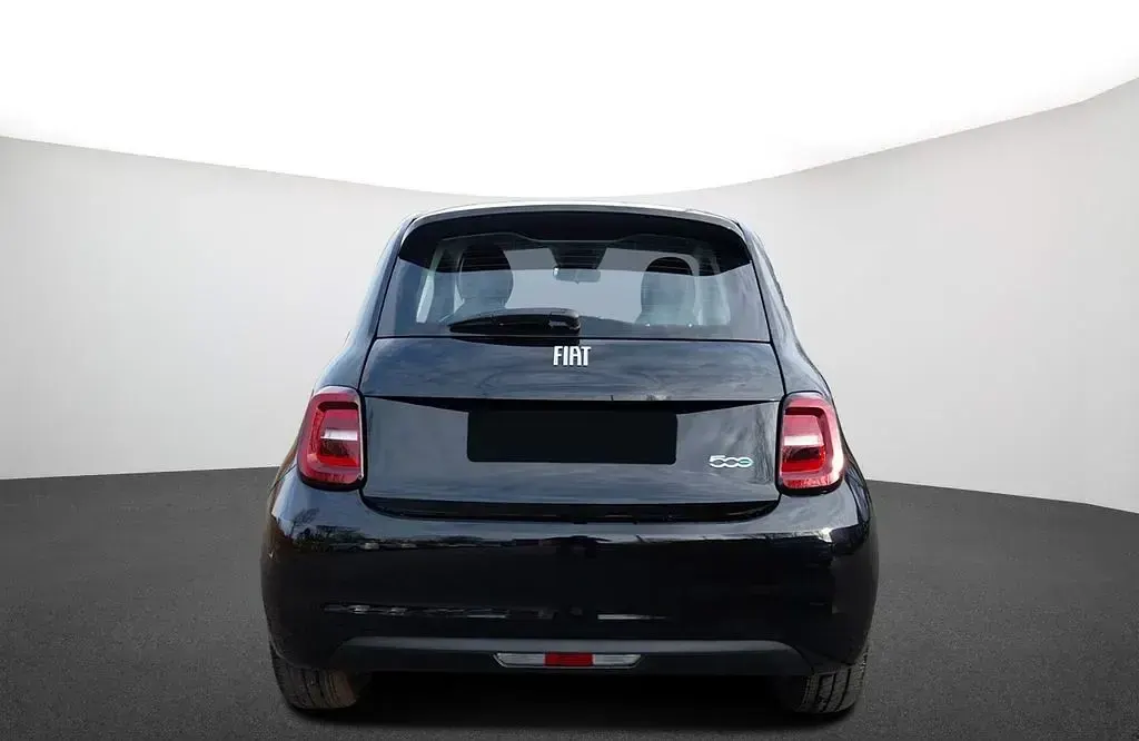 Gebraucht Fiat 500e Basis 86 kW (118 PS) 2024 Kleinwagen