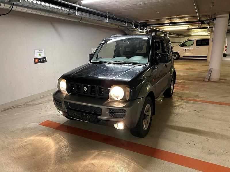 Gebraucht Suzuki Jimny 85 PS (62 kW) 2009 Schwarz SUV