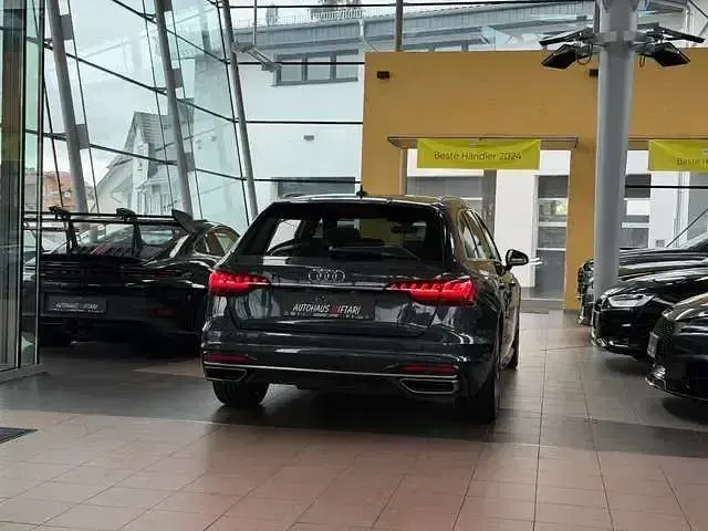 Gebraucht Audi A4 Advanced 204 PS (150 kW) 2023 Manhattangrau metallic Kombi