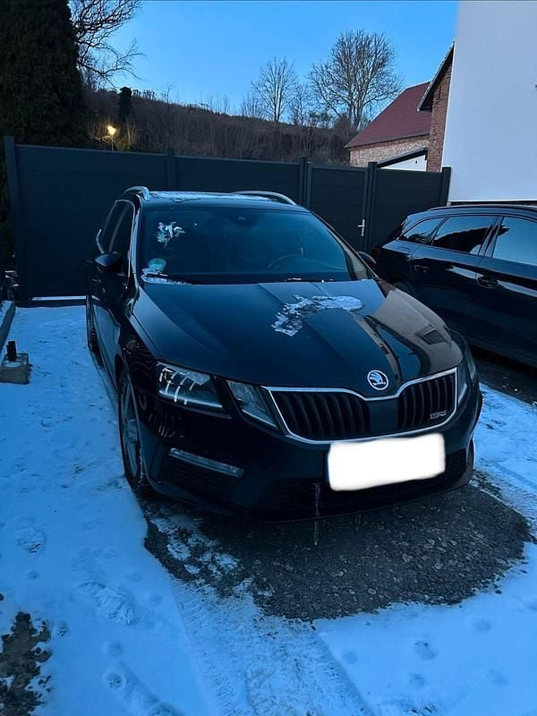 Gebraucht Skoda Octavia RS 184 PS (135 kW) 2017 Schwarz Kombi