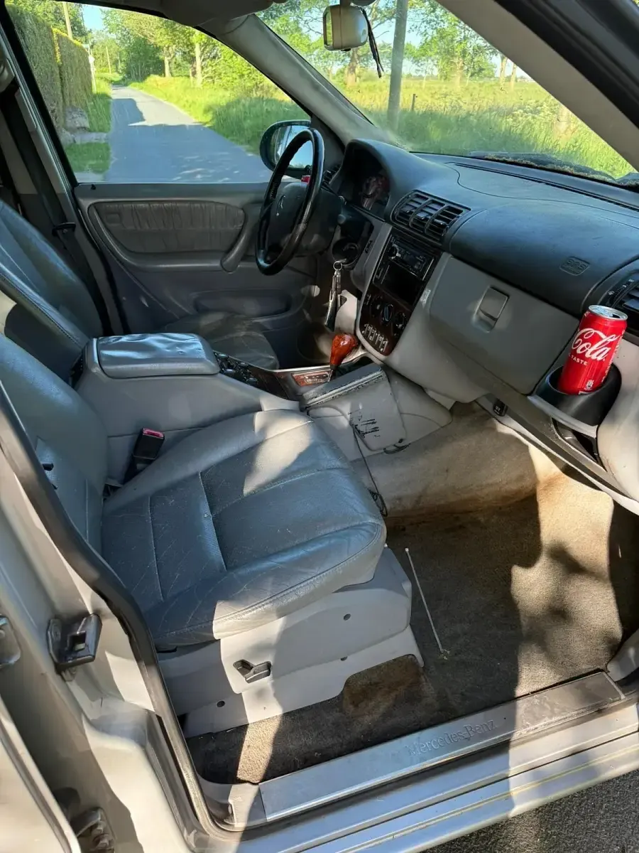 Gebraucht Mercedes ML430 272 PS (200 kW) 2000 Silber SUV
