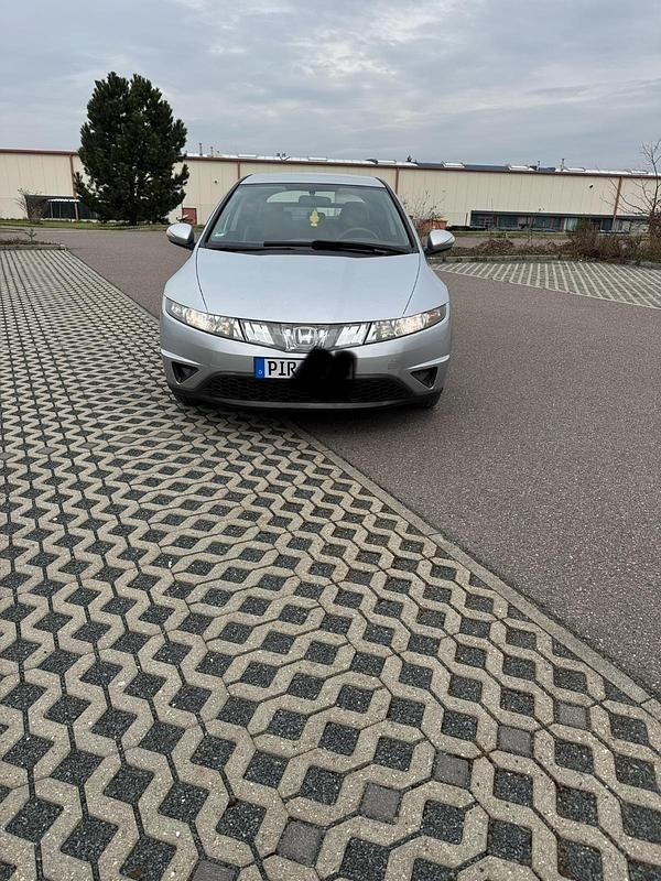 Gebraucht Honda Civic 83 PS (61 kW) 2006 Silber Limousine