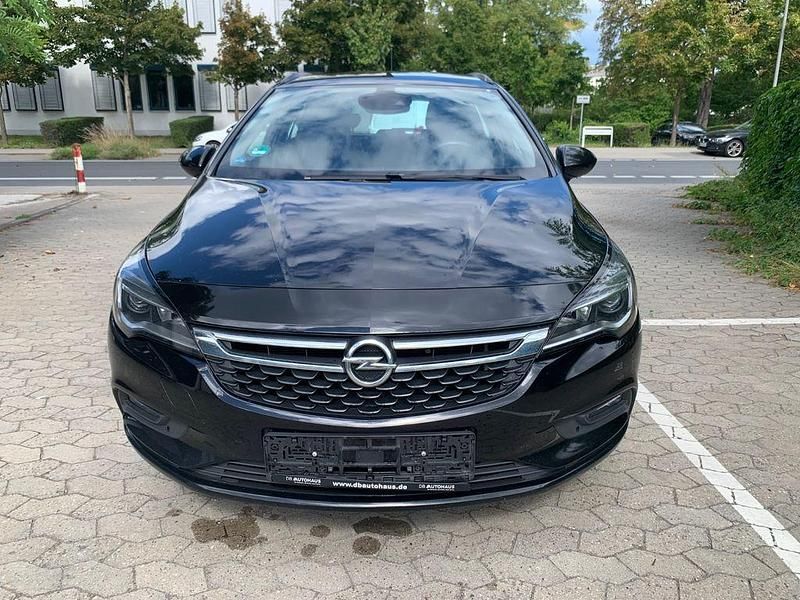 Schwarz Gebraucht 2018 Opel Astra Edition Kombi | 7.699 € (Guter Preis) - Bild 1/4