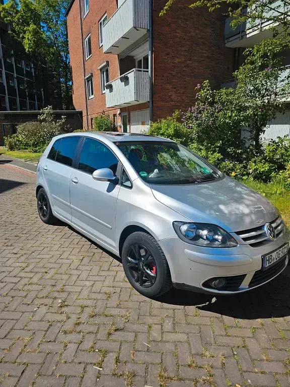 Używany VW Golf Plus Cross 105 KM (77 kW) 2007 Szary Minivan