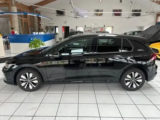 Gebraucht VW Golf VIII Goal 150 PS (110 kW) 2024 Schwarz Limousine