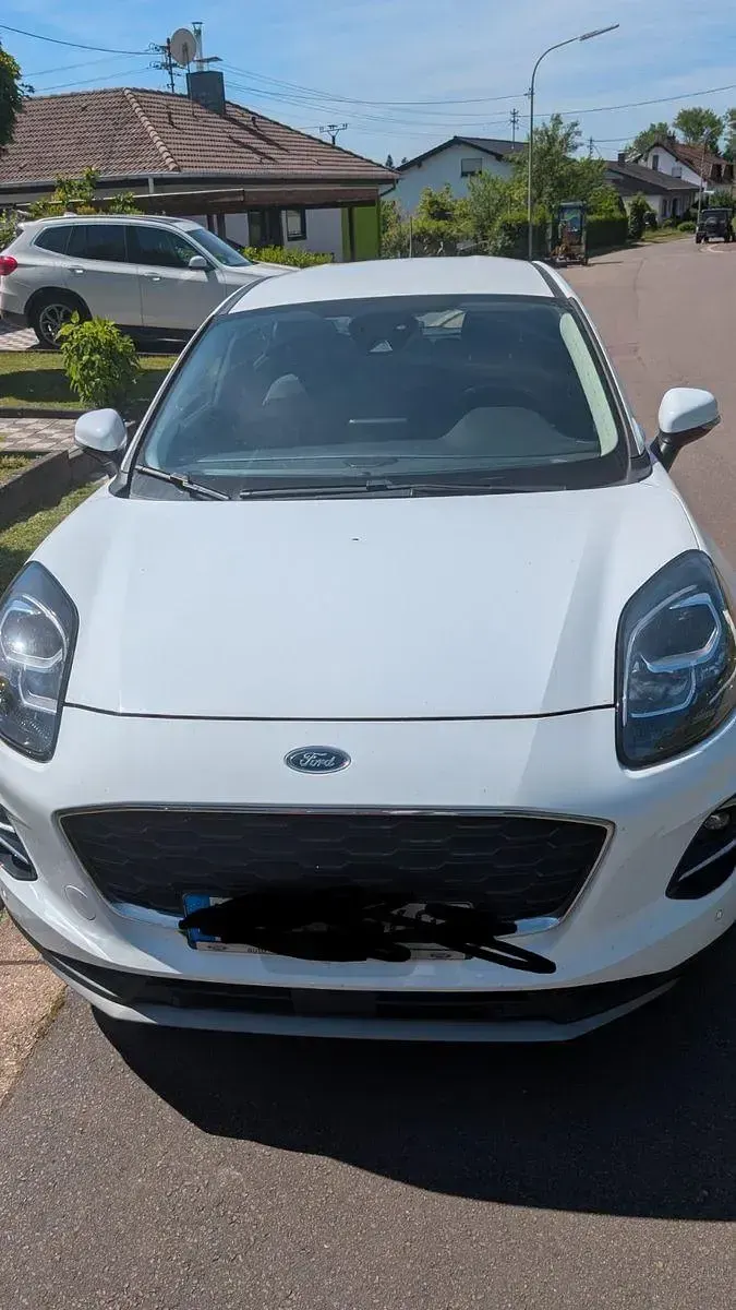 Gebraucht Ford Puma Titanium 125 PS (91 kW) 2020 Weiß SUV