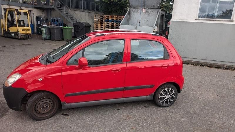 Rot Gebraucht 2008 Chevrolet Matiz SE Kleinwagen | 1.000 € (Superpreis) - Bild 1/4
